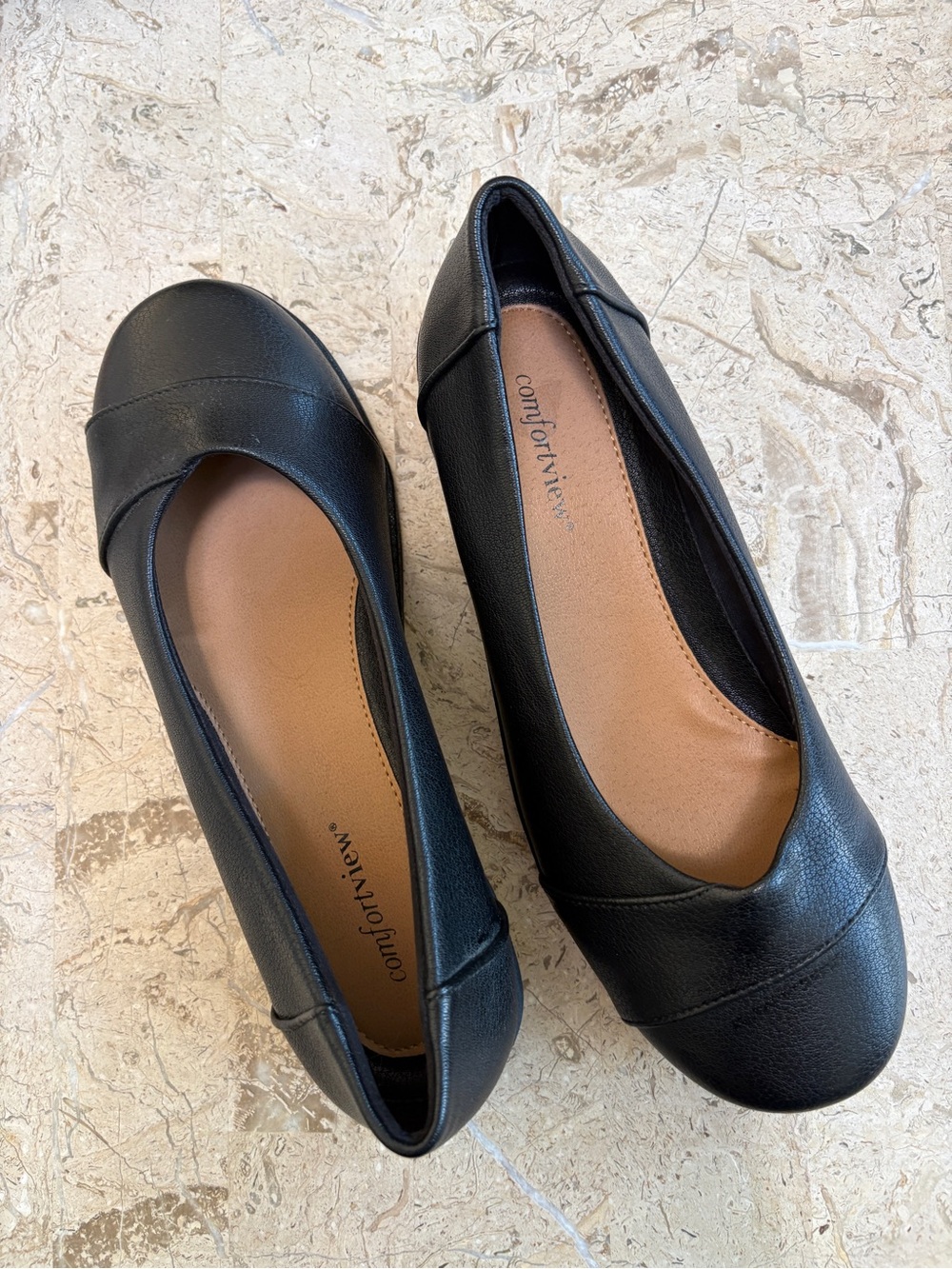 Comfortview Flat Slip On Black Faux Leather Gab Wide Size 7